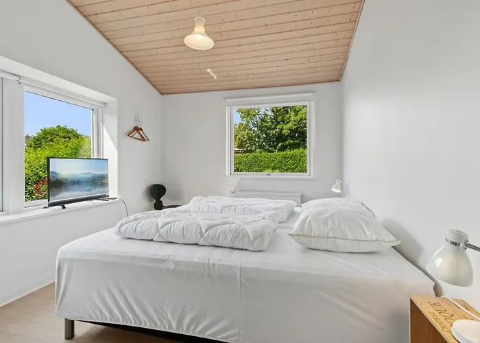 Dreng - 250m From The Sea By Interhome Neksø